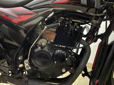 Suzuki GR 150 2025