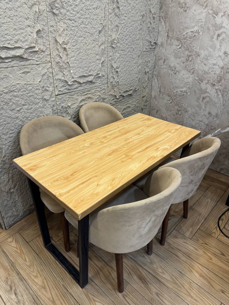 Large Table with 4 Chairs 0