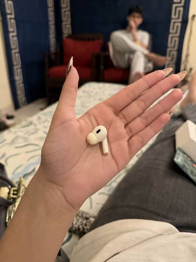 apple airpod pros 2nd gen right airpod