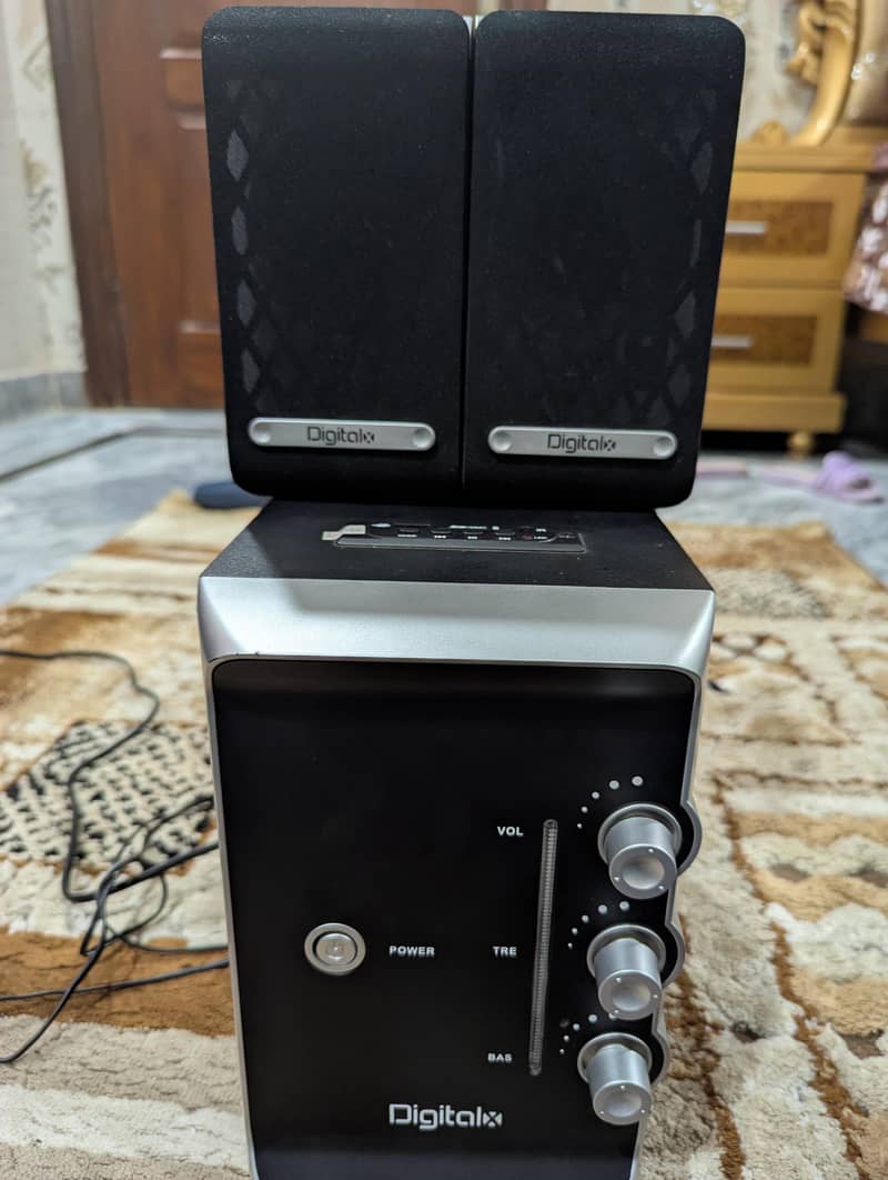 Woofer 4