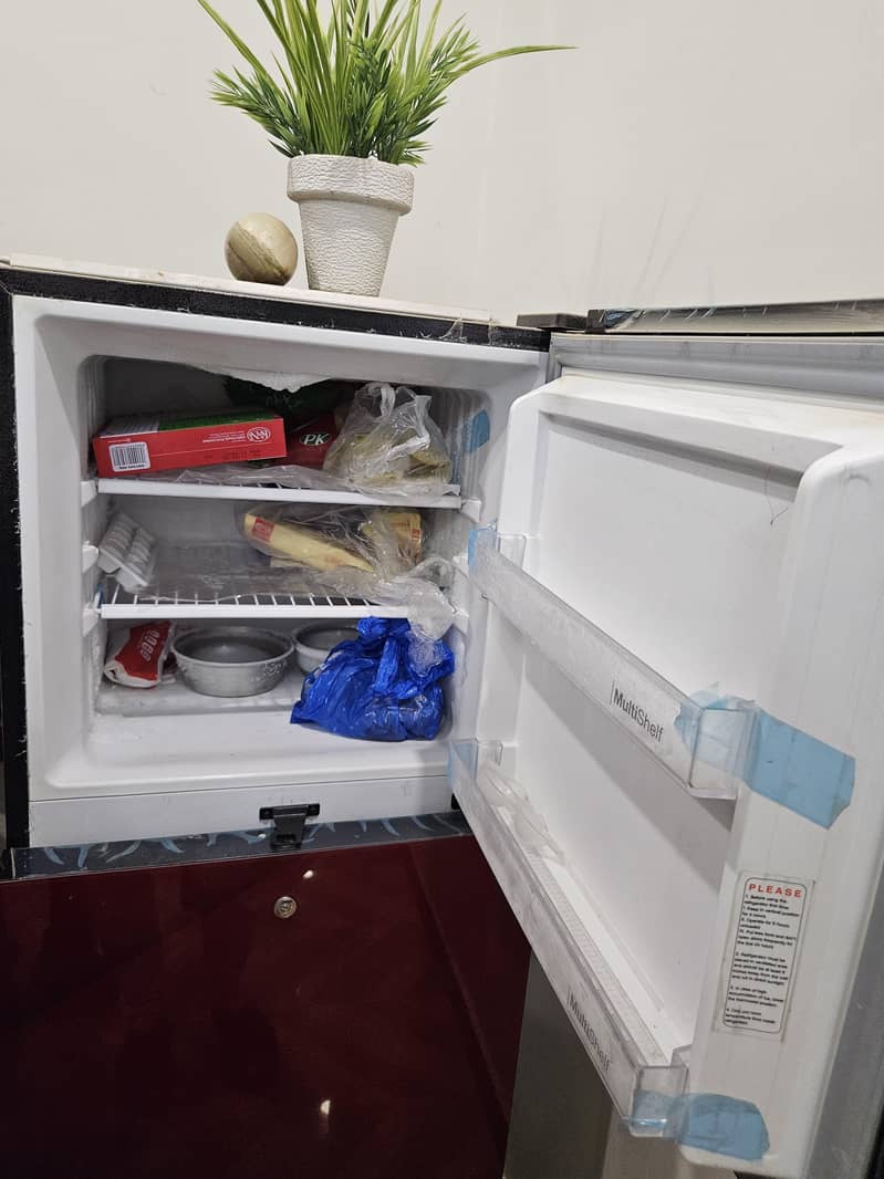 Dawlance fridge 3