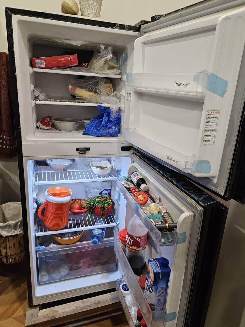 Dawlance fridge 4