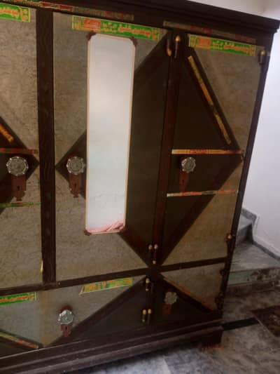 Steel Safe Almari 7 Portion For Sale