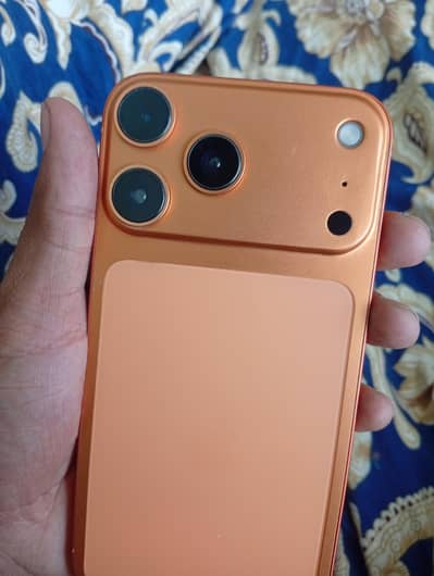 I phone xr convert 17 pro max