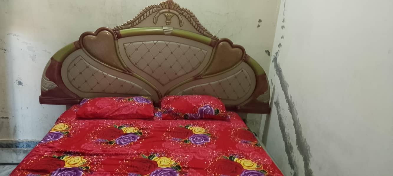 king size bed 1