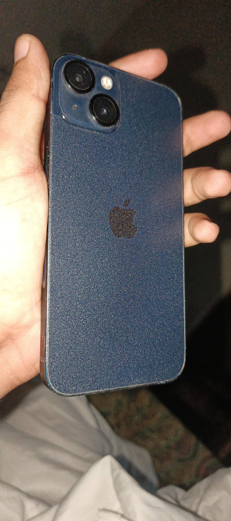Apple iPhone 13 0
