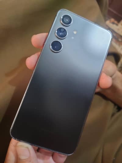 Samsung Mobile S24