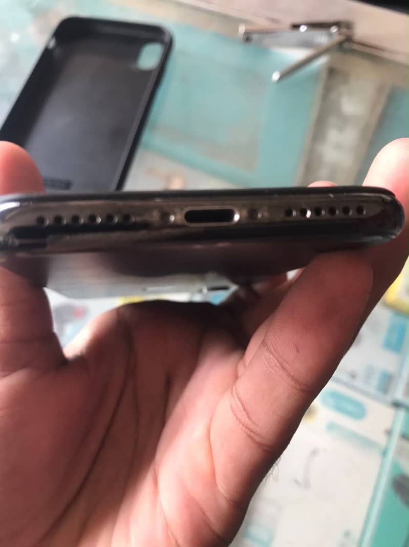 Apple iPhone X 1