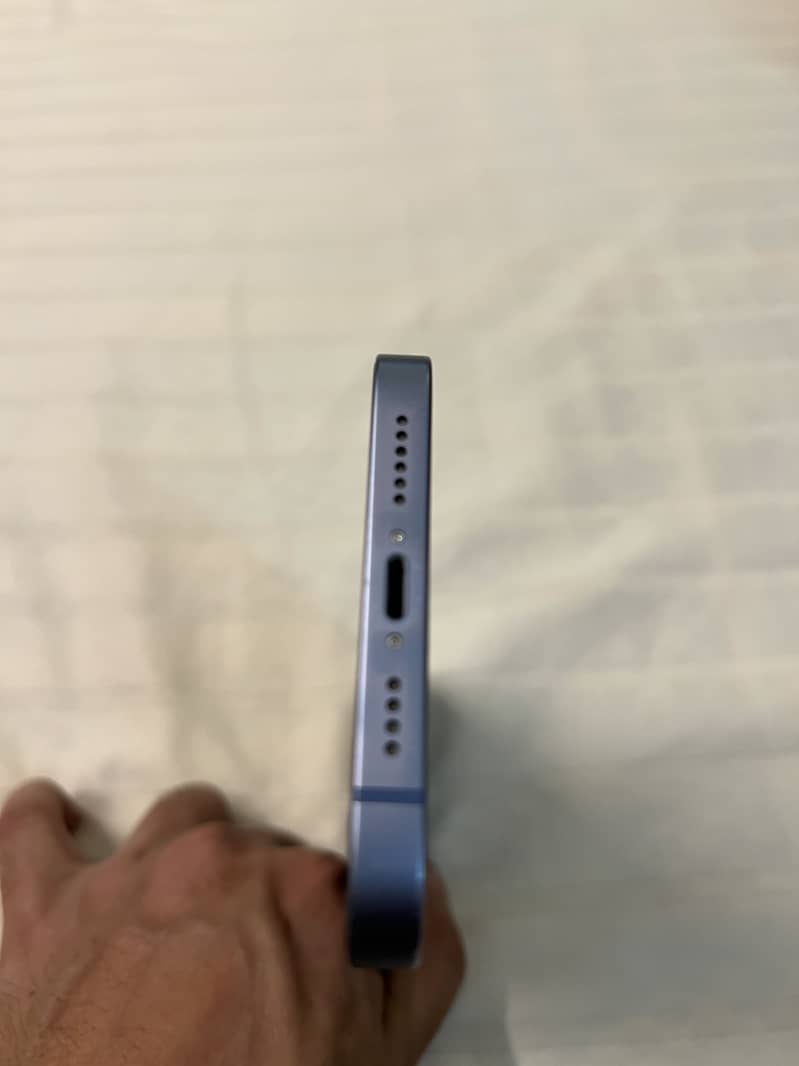 Apple iPhone 14 plus 3