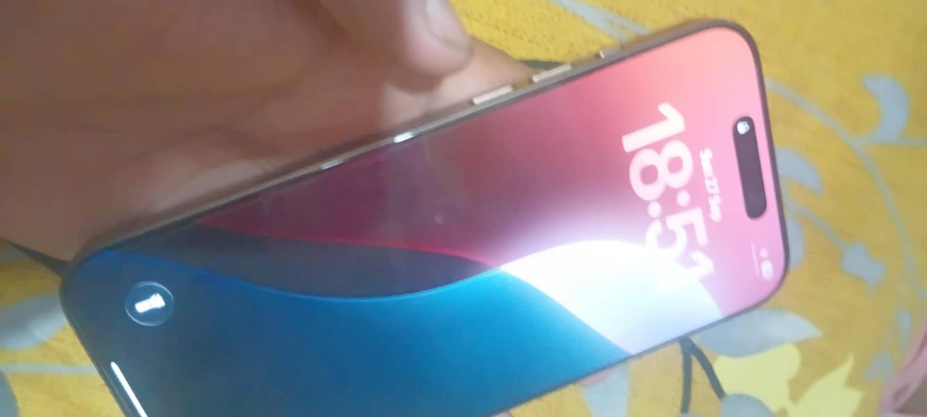 Apple iPhone 16 Pro Max 2