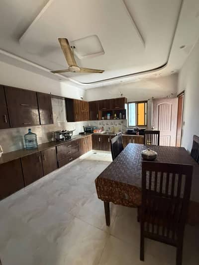 10 Mrla Upper portion available for rent in Wadatown
