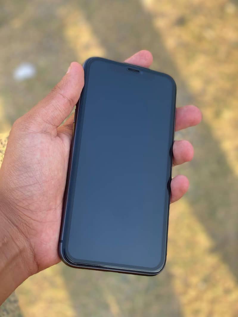 Apple iPhone 11 2