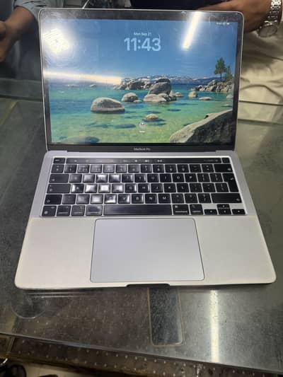 MacBook Pro 13-inch M2 (2022) – 8GB RAM | 256GB SSD