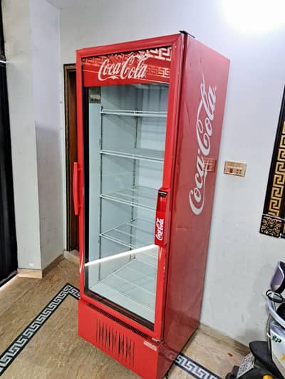Varioline Intercool Refrigerator Showcase