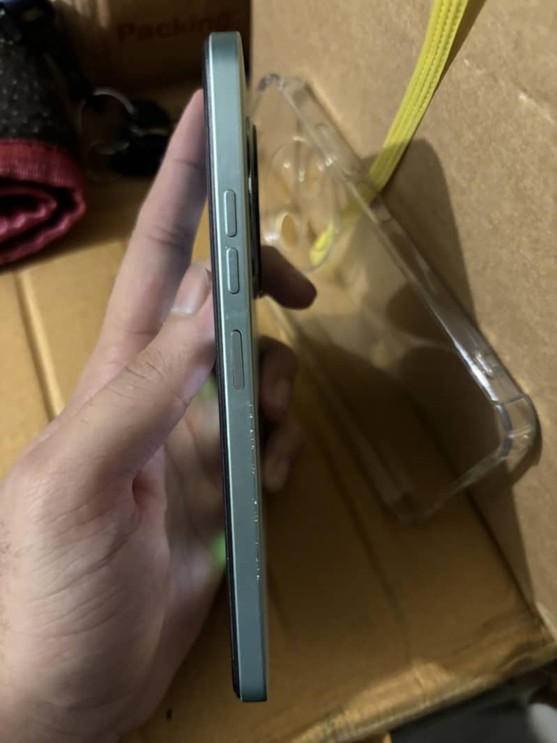 Tecno SPARK 30C 4