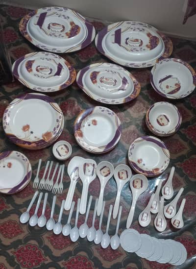 Diner set
