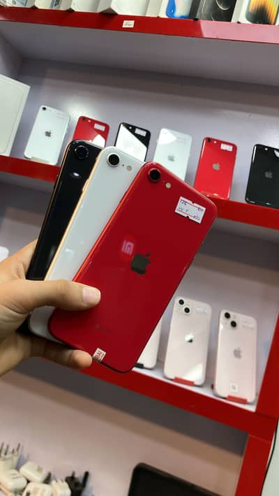 Apple iPhone SE