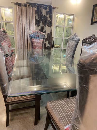 Dining table with 8 chairs
