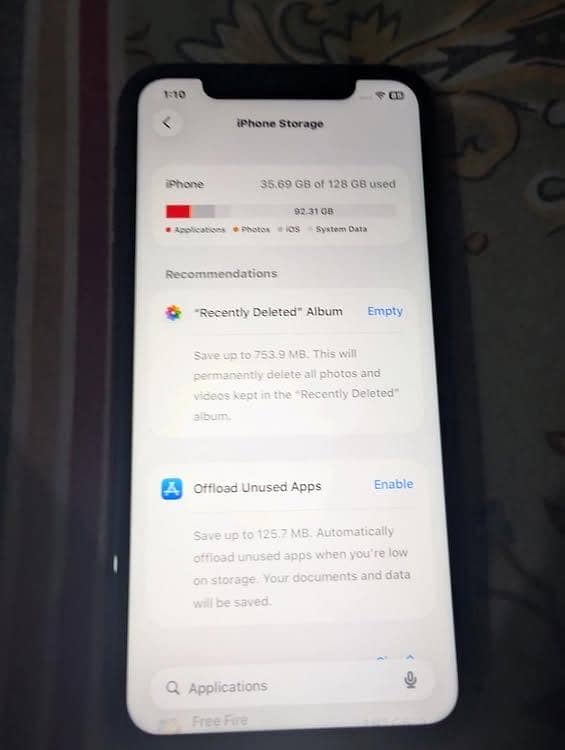 Apple iPhone 11 9