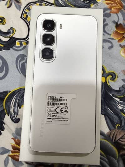 Infinix Hot 60i 8/256