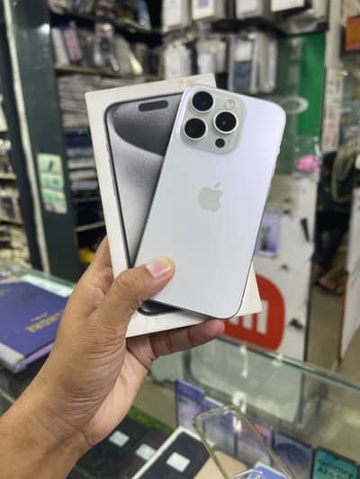 Apple iPhone 15 Pro 128gb jv complete box
