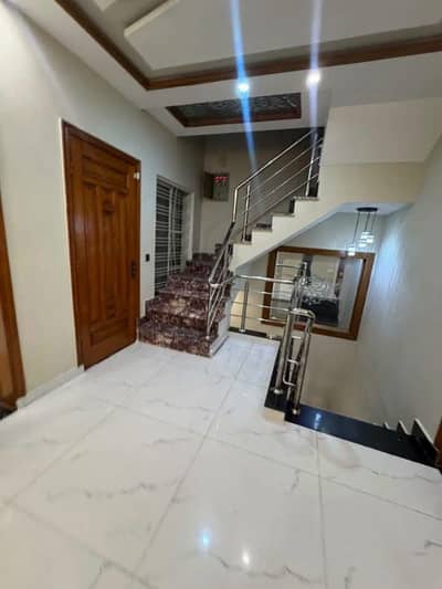 1 kanal house available for rent in wapda town