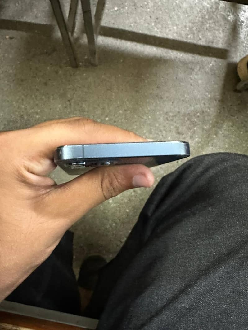 Apple iPhone 12 Pro 2