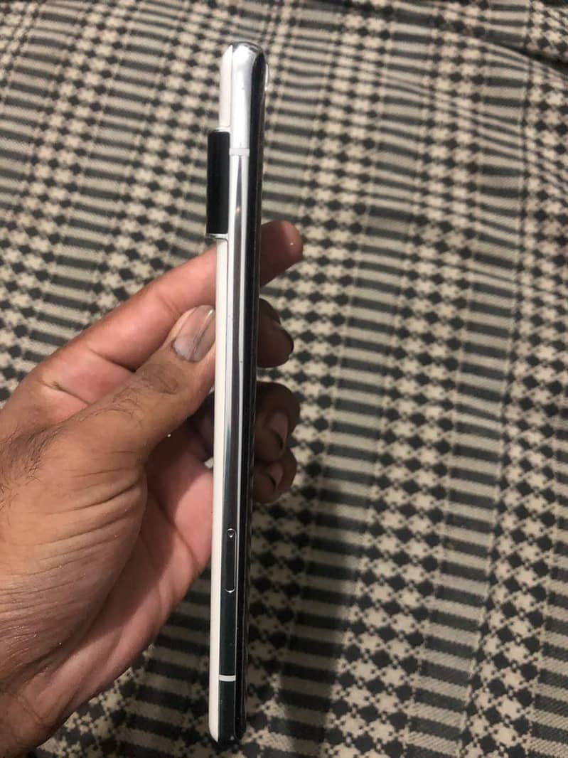 Google Pixel 6 Pro 2
