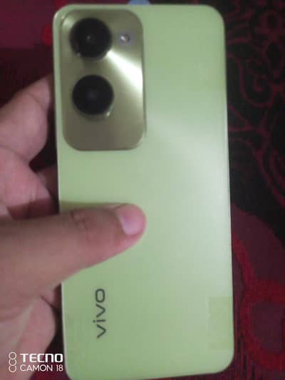 vivo y18