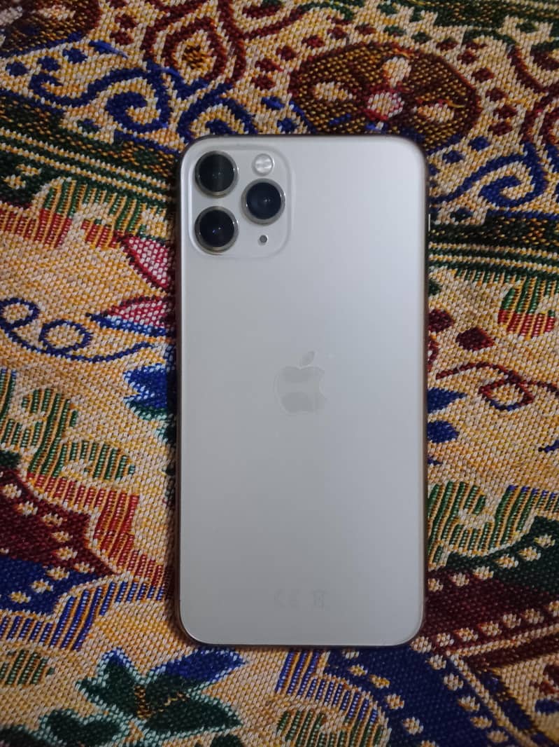 Apple iPhone 11 Pro 1