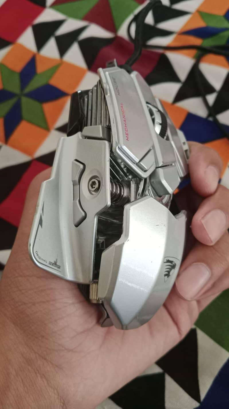 gaming mouse 2