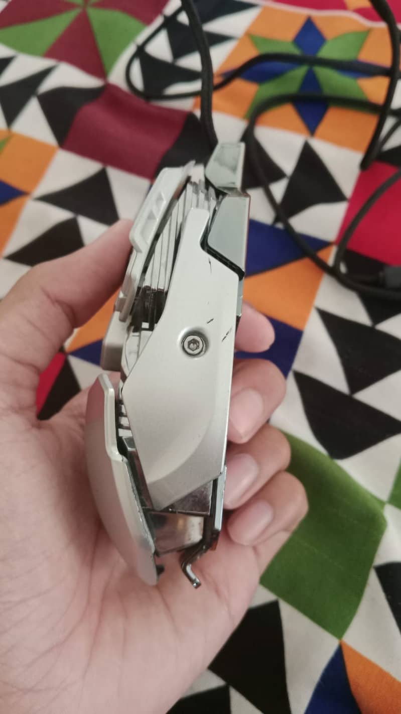 gaming mouse 3