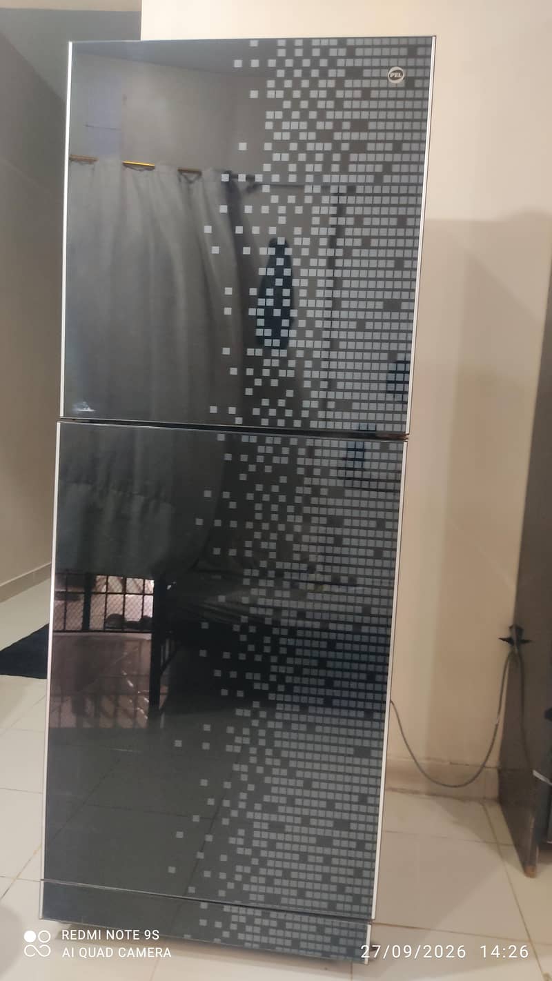 refrigerator 0