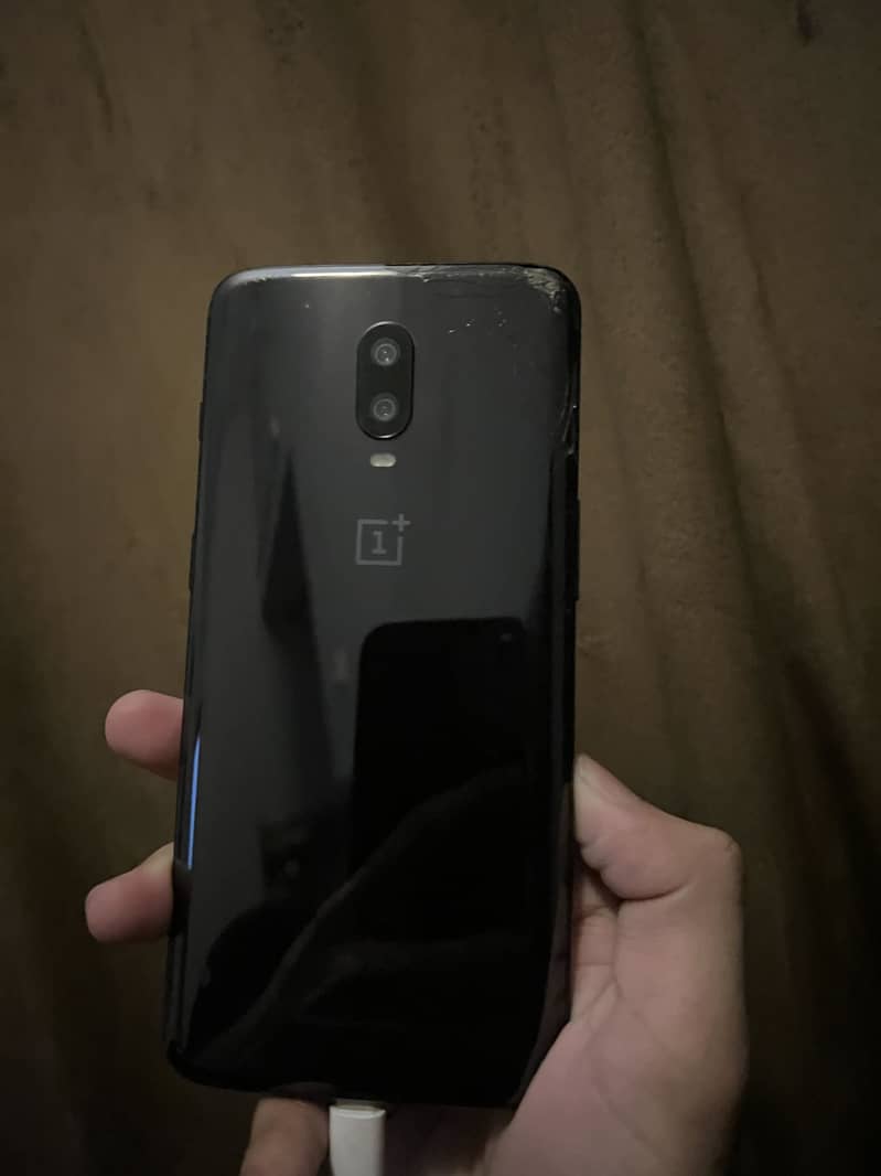 One Plus 6T 1
