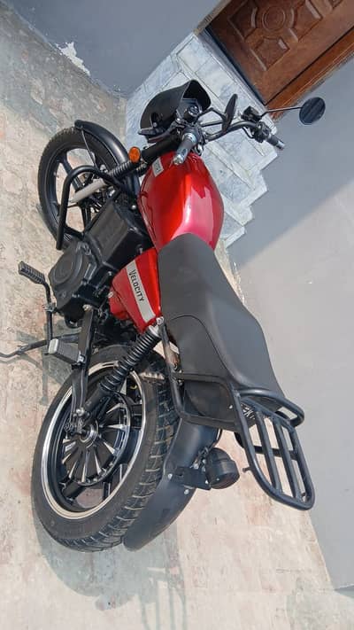 Vlektra Velocity 180 2026