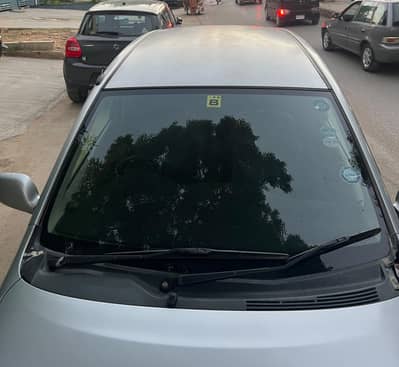 Daihatsu Mira 2012