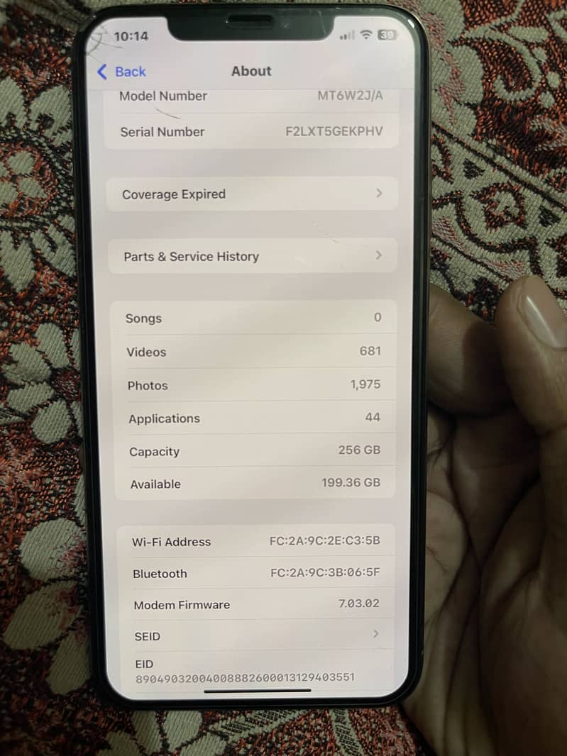 Apple iPhone XS Max 3