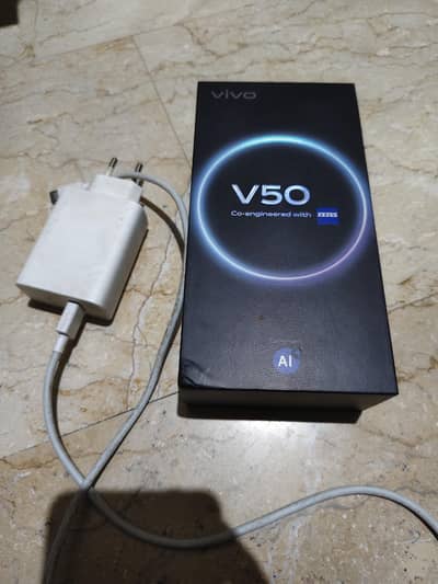 Vivo V50