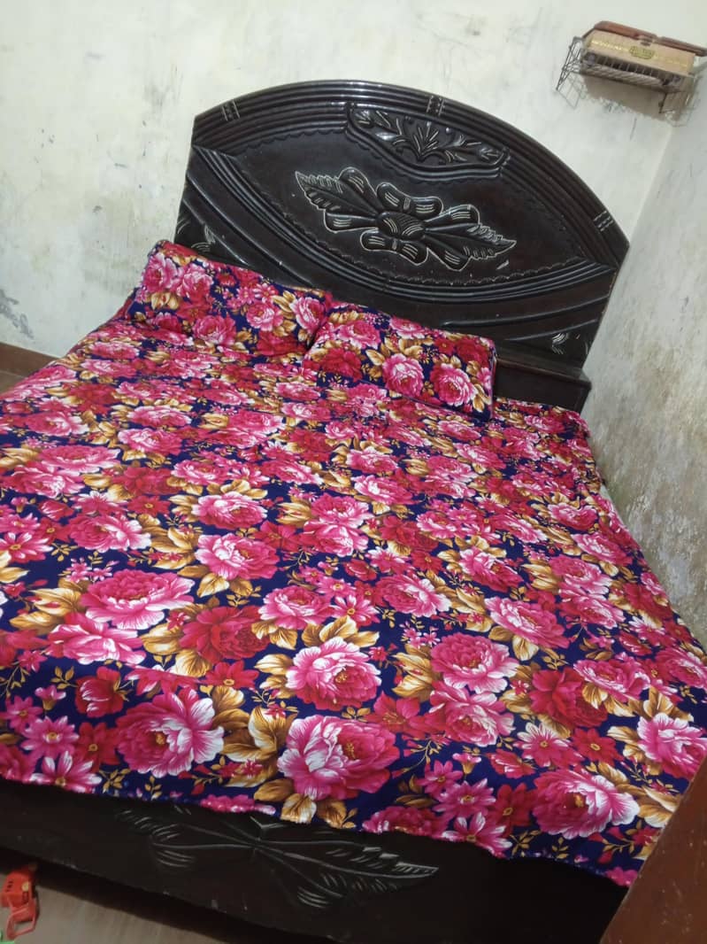 bed for sell 0