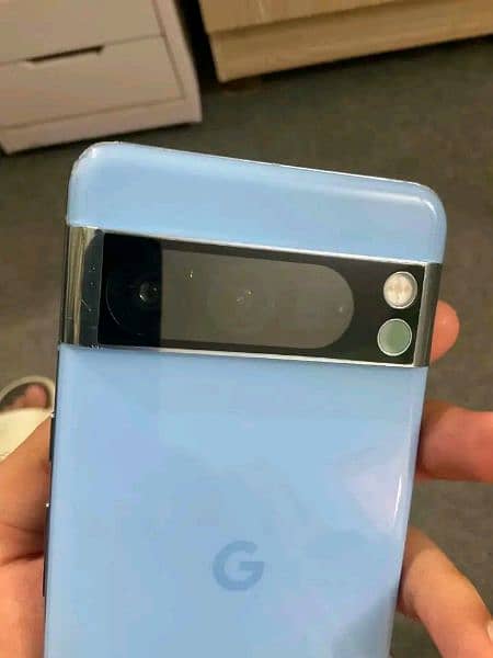 Google Pixel 8 pro 3