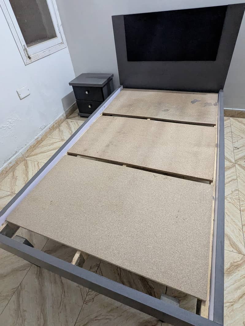 Bed with Side Table 0