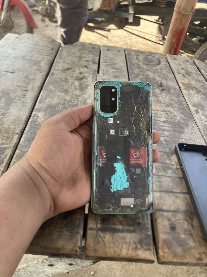 One Plus 8T 1