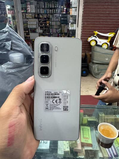 Infinix Hot 50