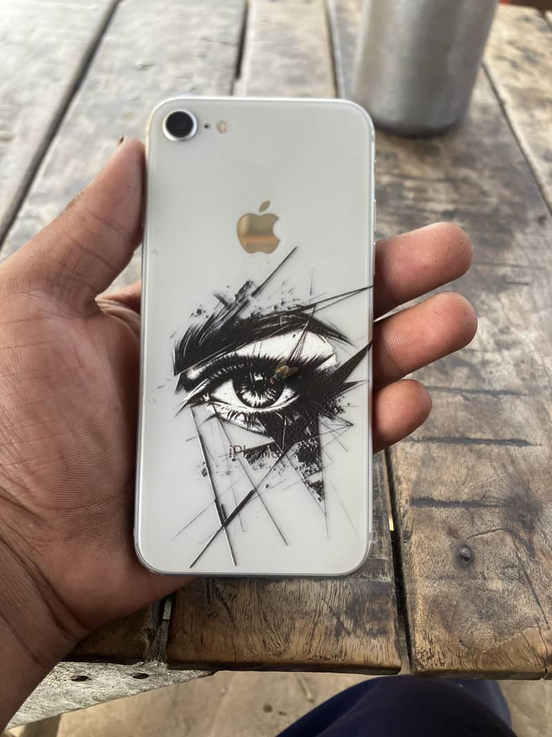 Apple iPhone 8 4