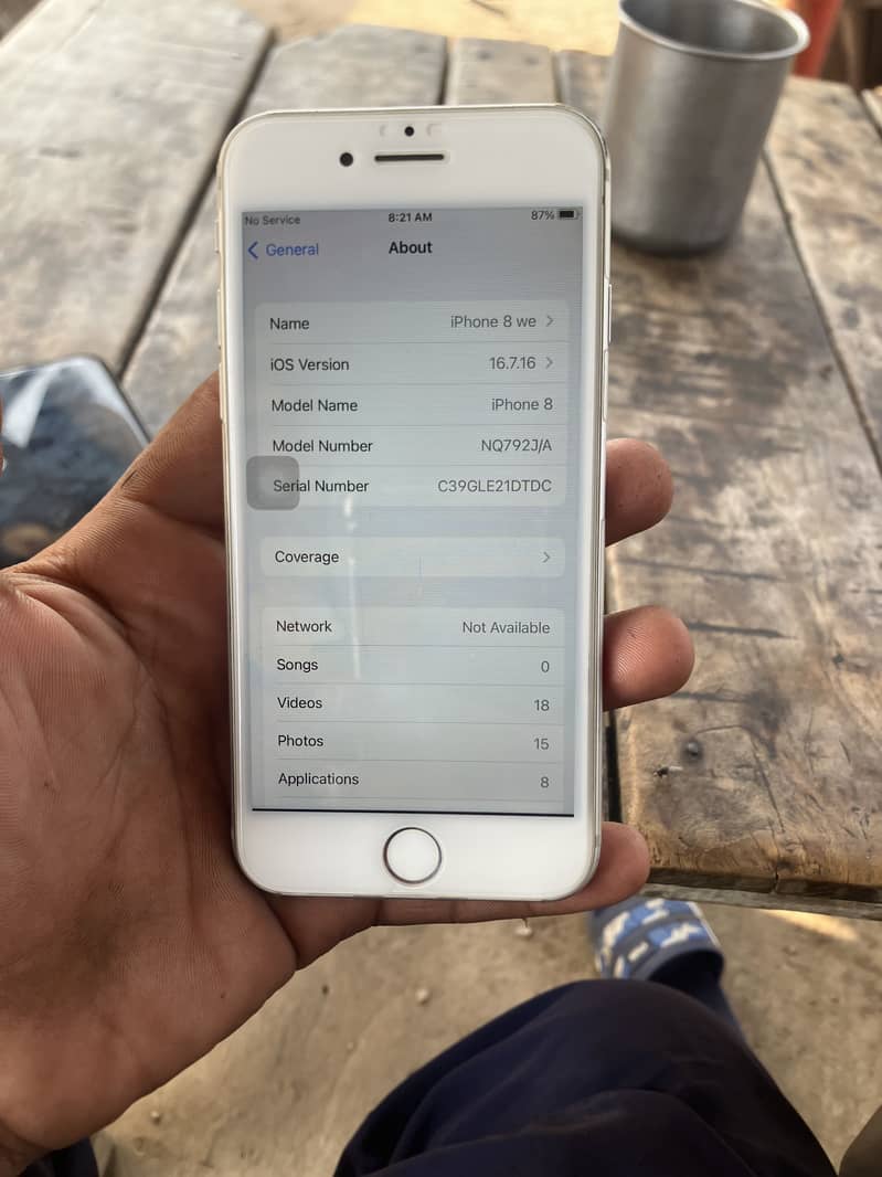 Apple iPhone 8 6