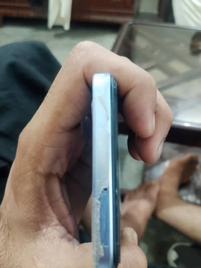 Vivo Y17s