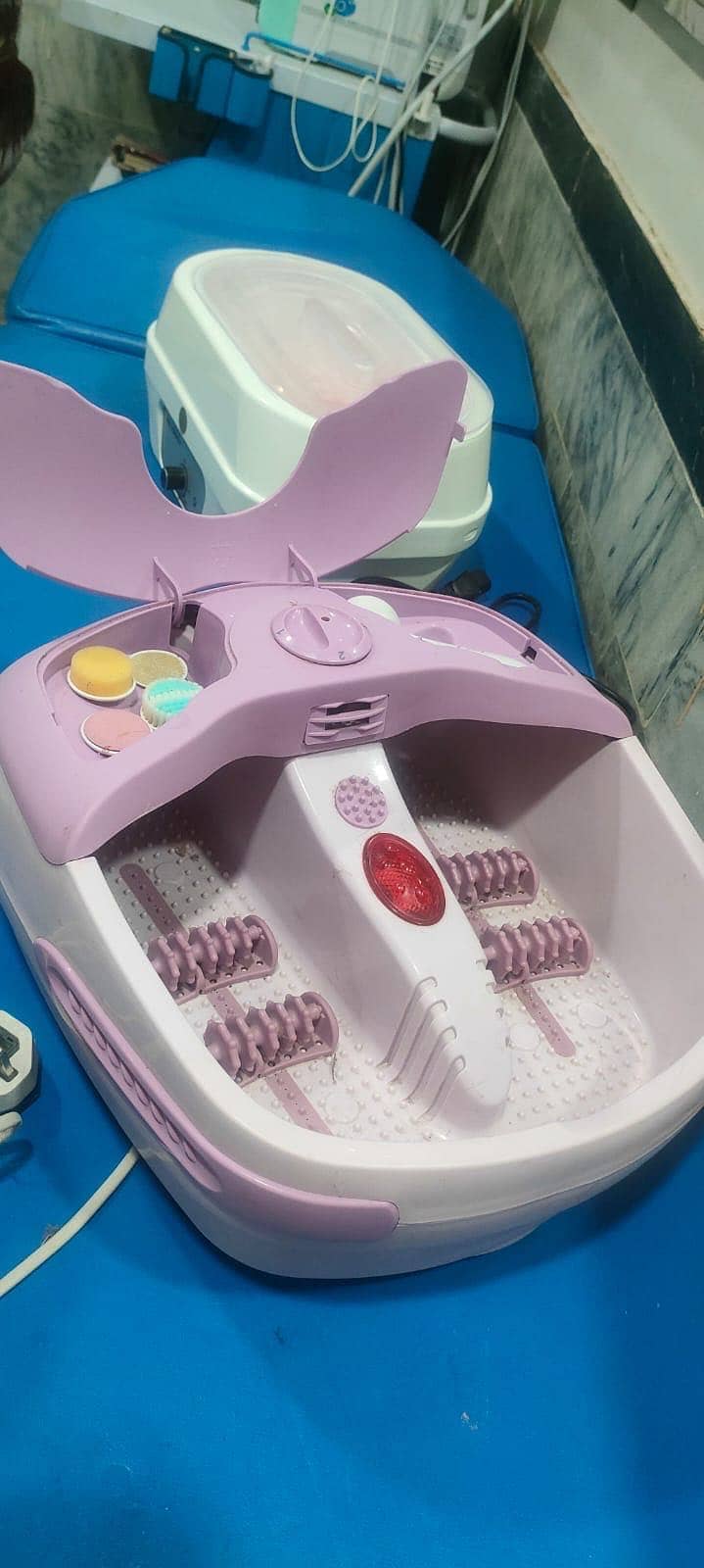 Pedicure machine 1