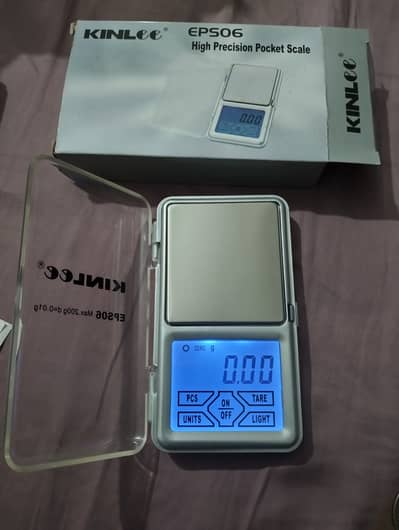 Touch screen weight scale