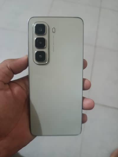 8.128 Infinix hot 50