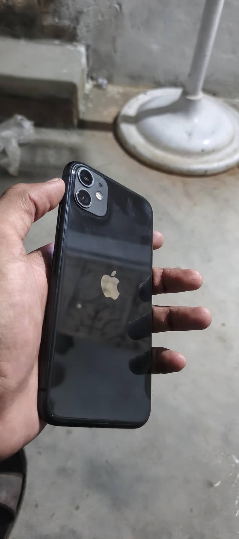 Apple iPhone 11 3